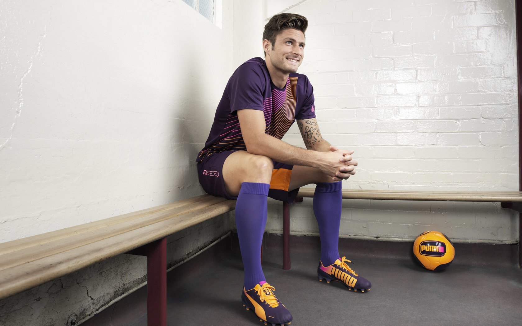 体育新闻中心协办体育新媒体技术应用研讨会，体育与新媒体融合发展研究