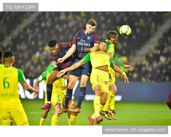 巴黎的推进多次造成混乱场面，震撼全球的精彩对决